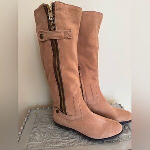 Nine West Tan Suede Boots NWT Vintage America Collection